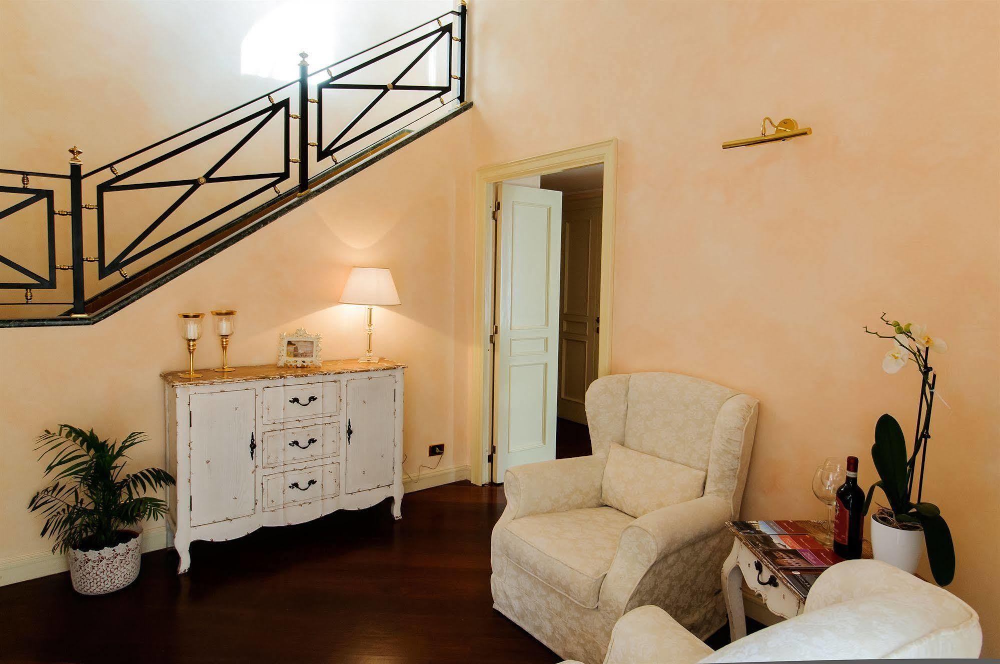 Made In Rome Luxury Affittacamere エクステリア 写真
